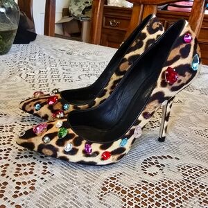Dolce and Gabanna Bellucci pumps